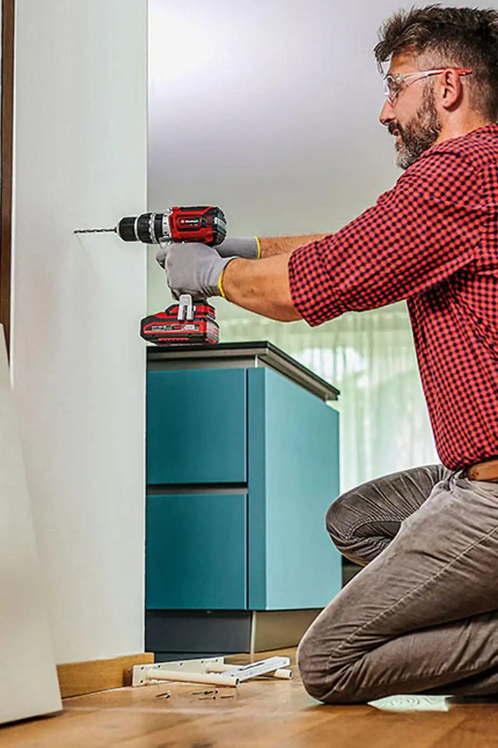 Соловьёв-Сервис — мастера для любых работ по дому в Москве